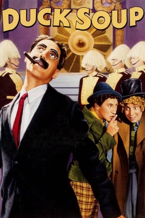 Marx Kardeşler Savaşta izle