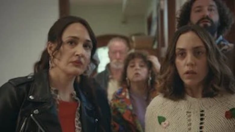Platonik: Mavi Dolunay Otel 1. Sezon 5. Bölüm kapak